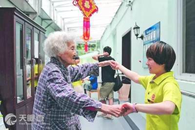 成都朗力 深耕社區(qū)智慧養(yǎng)老，探索本土化產(chǎn)業(yè)發(fā)展新路徑
