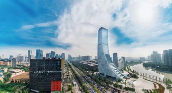 成都醫(yī)療資源布局新動(dòng)向 省人民醫(yī)院高新分院投用在即，朗力養(yǎng)老協(xié)同發(fā)展